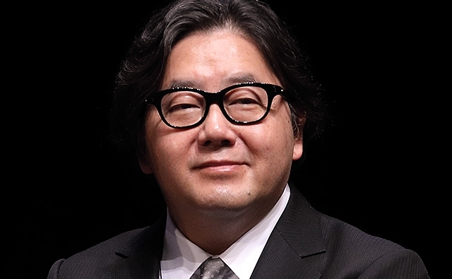 秋元康