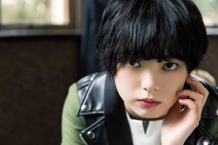 平手友梨奈